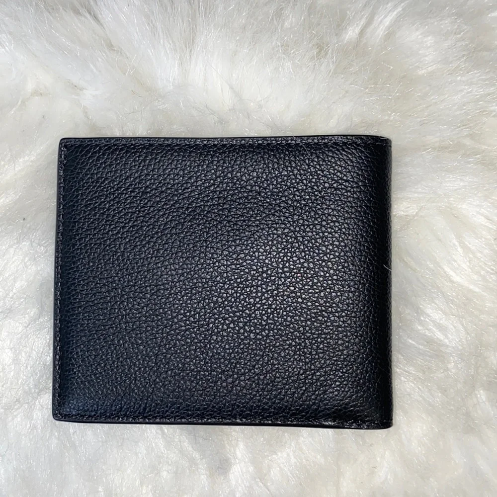Coach Men’s Wallet in Pebbled Leather